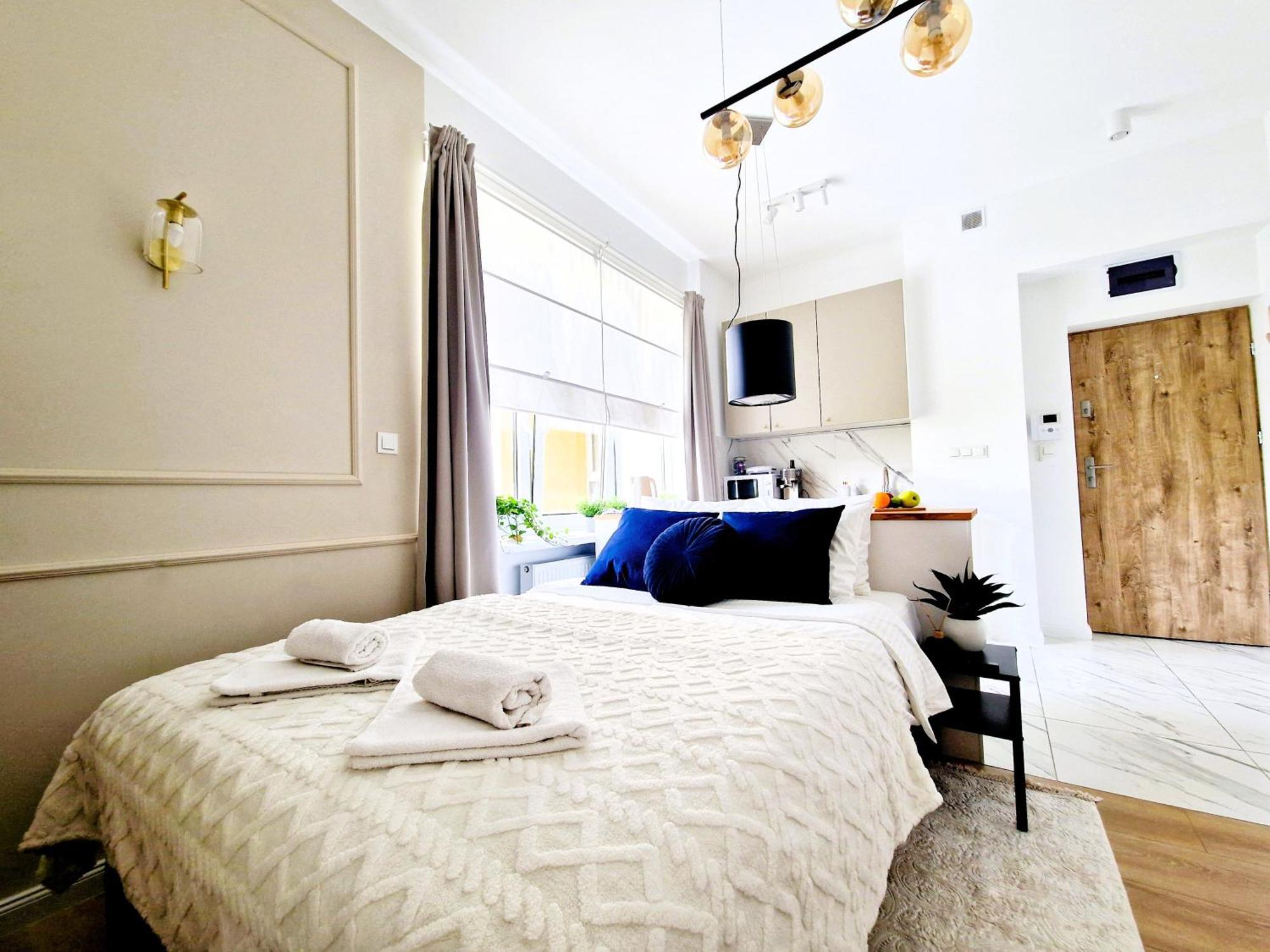 J&W Apartments Grojecka Glam Flat Warszawa Eksteriør billede