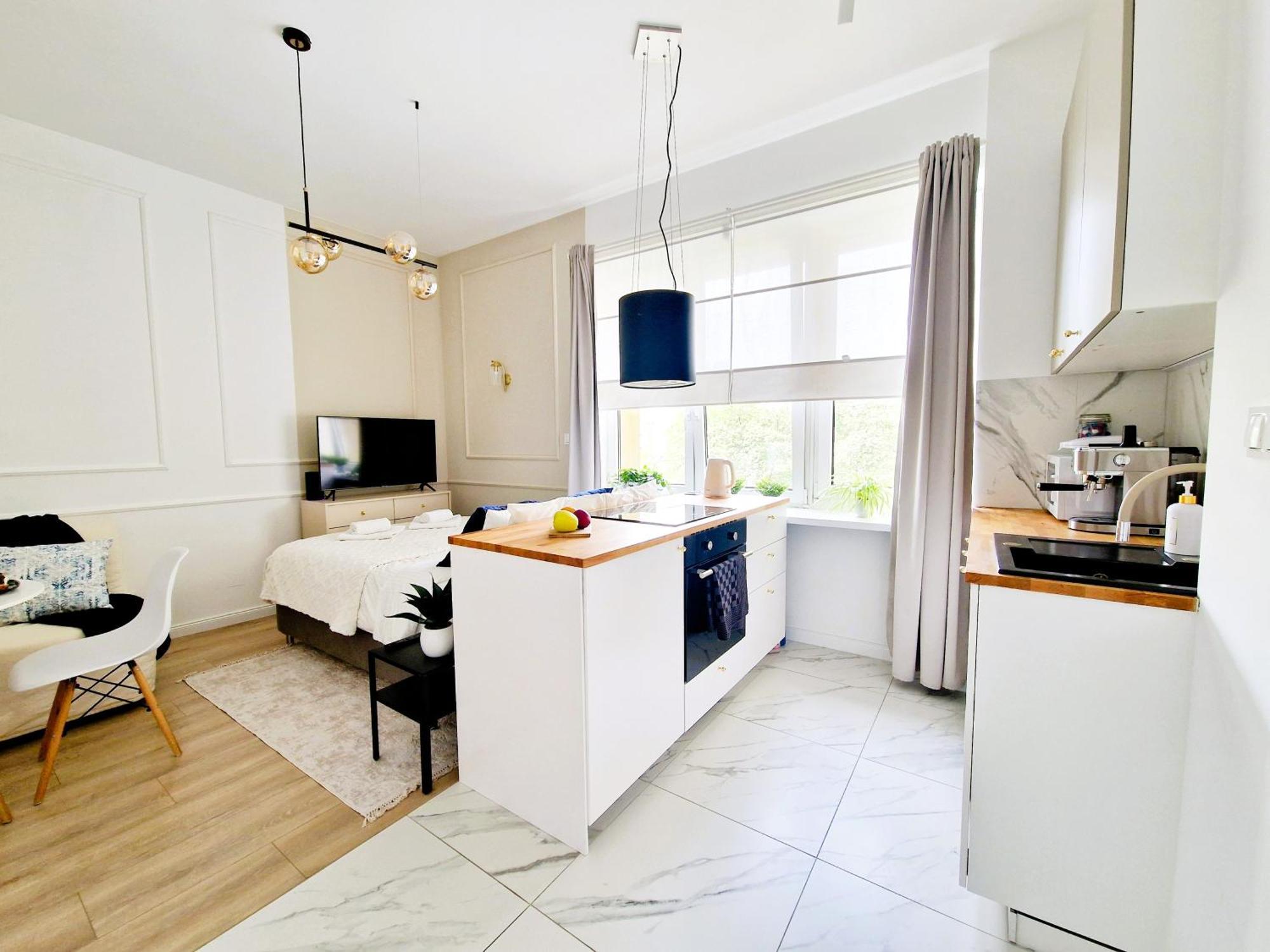 J&W Apartments Grojecka Glam Flat Warszawa Eksteriør billede