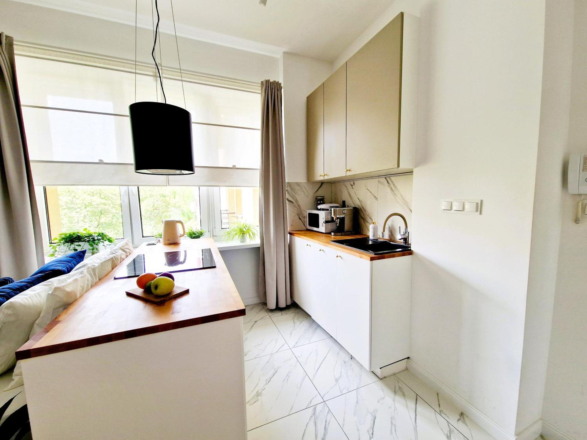 J&W Apartments Grojecka Glam Flat Warszawa Eksteriør billede