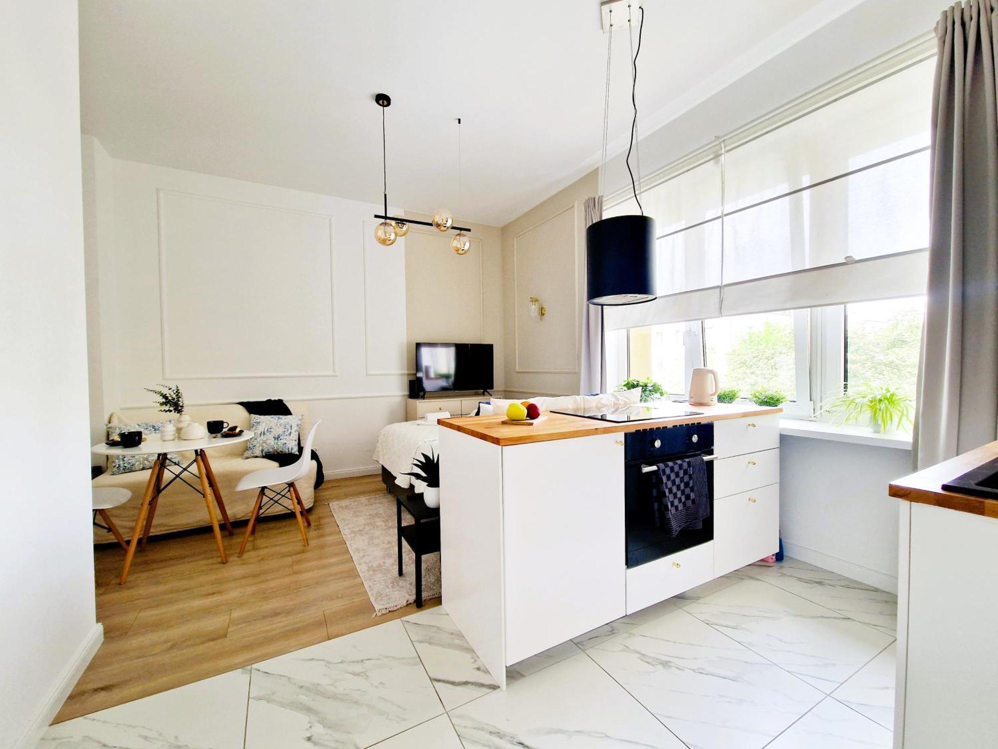 J&W Apartments Grojecka Glam Flat Warszawa Eksteriør billede